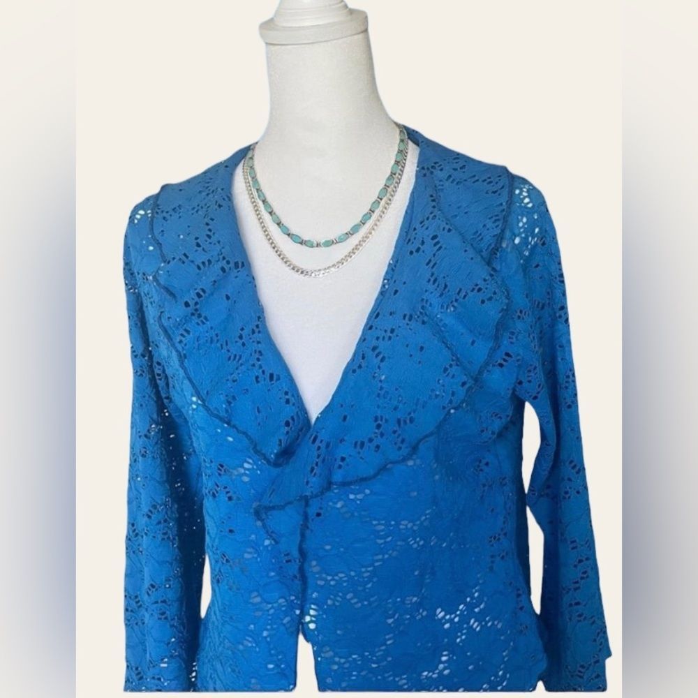 Vine Street Apparel Short Lace Topper - Picture 4 of 6